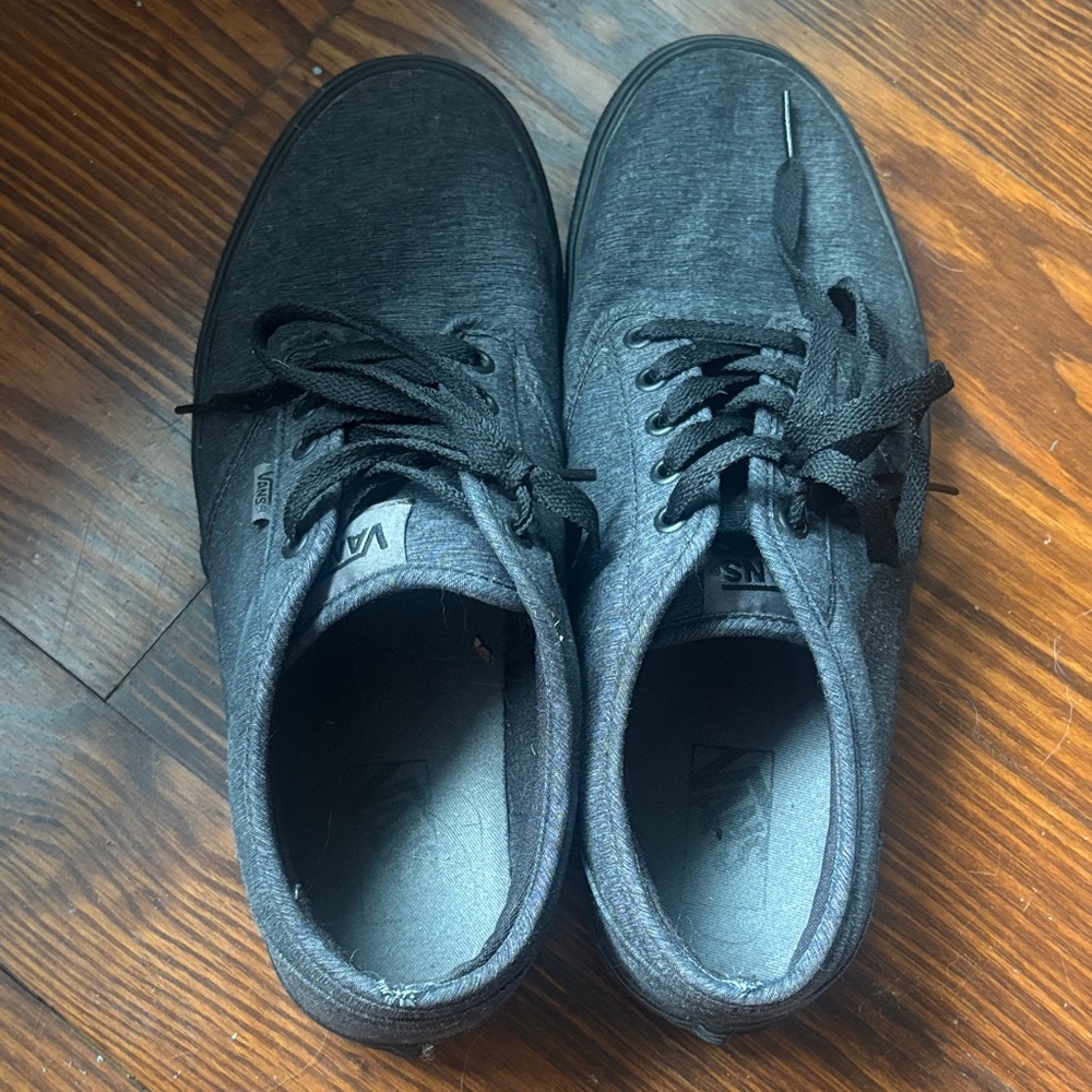 Vans Men's Charcoal Gray Sneakers